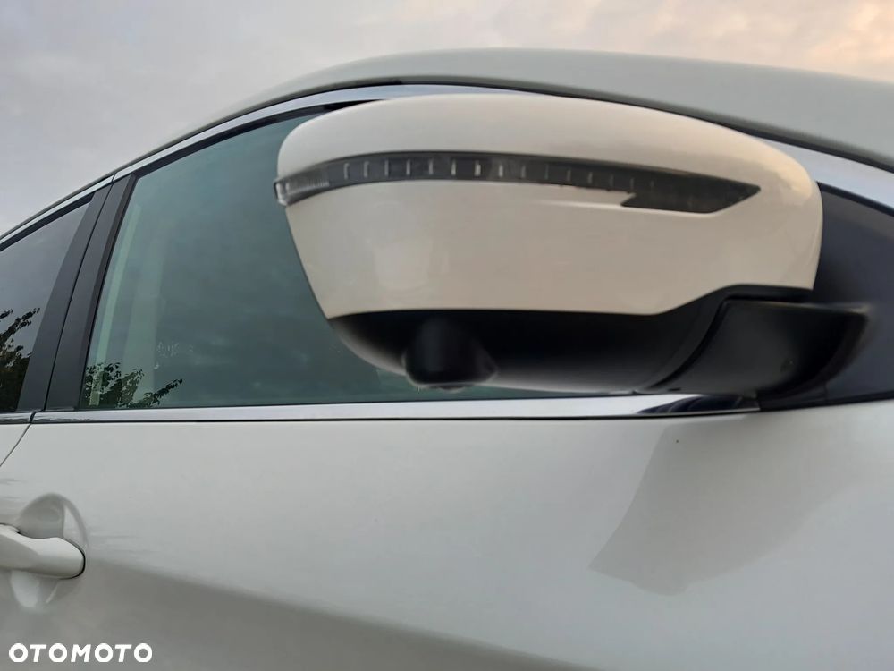 Nissan Qashqai 1.2 DIG-T N-Connecta - 5