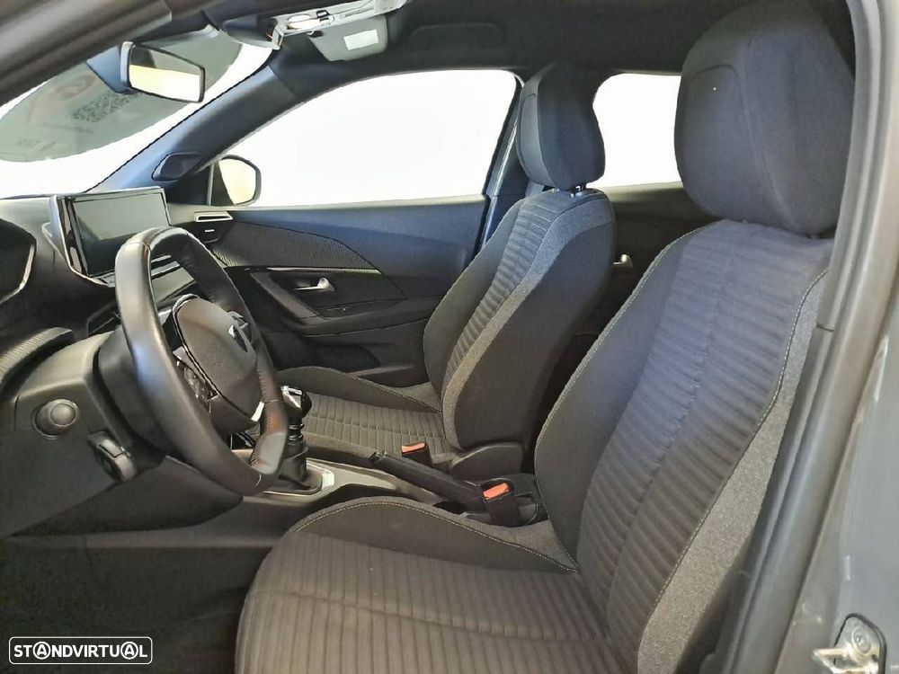 Peugeot 2008 1.2 PureTech Active - 9