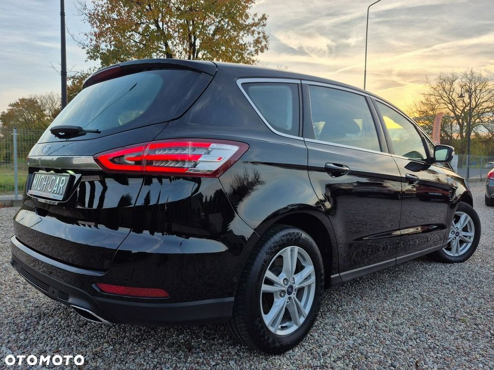 Ford S-Max - 31