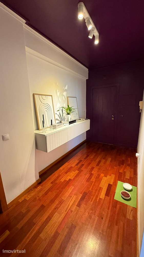 Elegante Apartamento T2 com Garagem e Duas Varandas em S.Vítor – Braga - Grande imagem: 2/31
