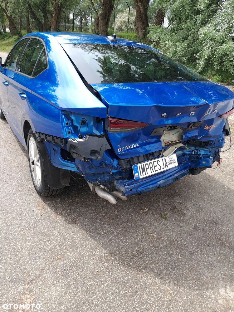 Skoda Octavia - 10