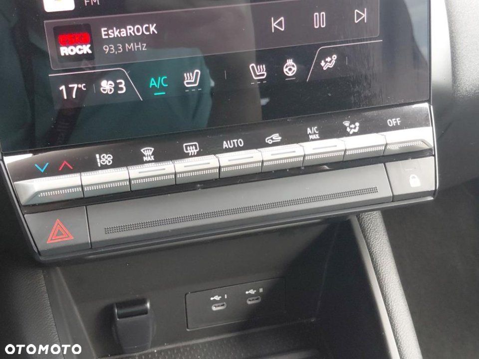 Renault Captur - 26