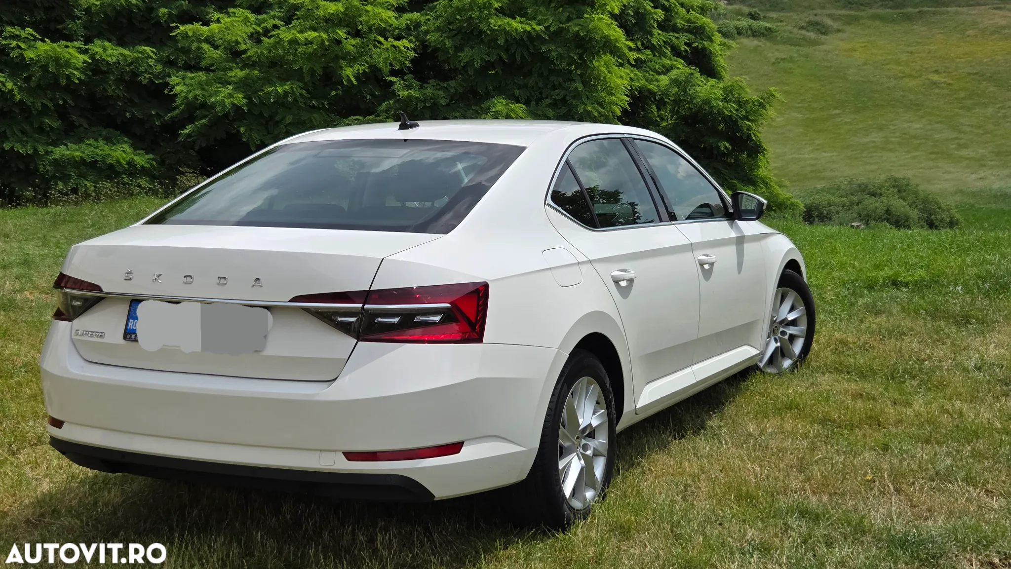 Skoda Superb 2.0 TDI Style - 3