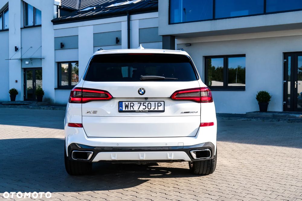 BMW X5 xDrive30d sport - 17