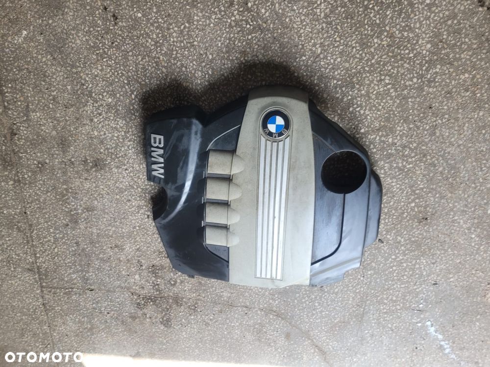 Pokrywa silnika bmw e 87 2.0 disel