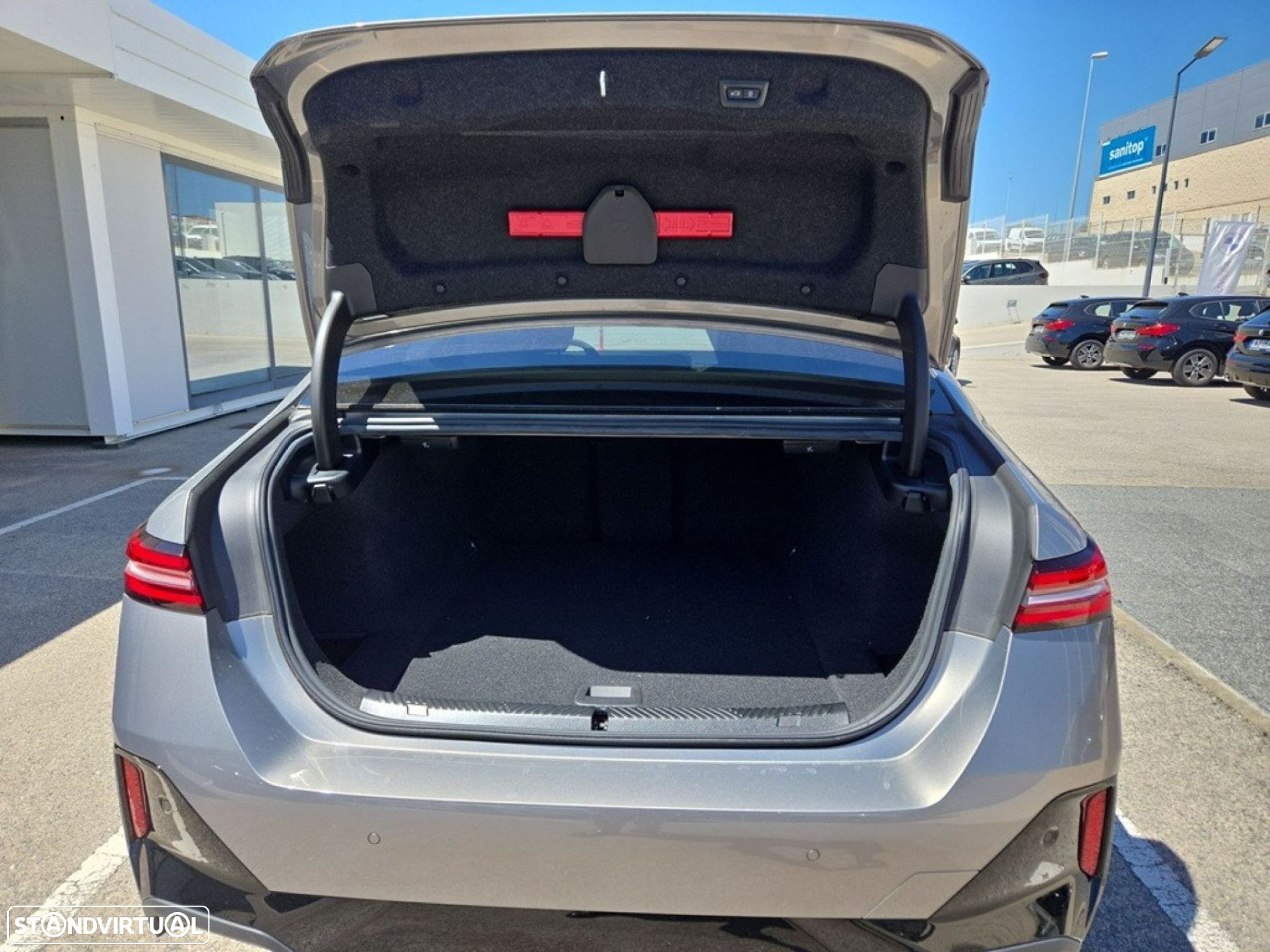 BMW i5 eDrive40 Edição Desportiva M - 18