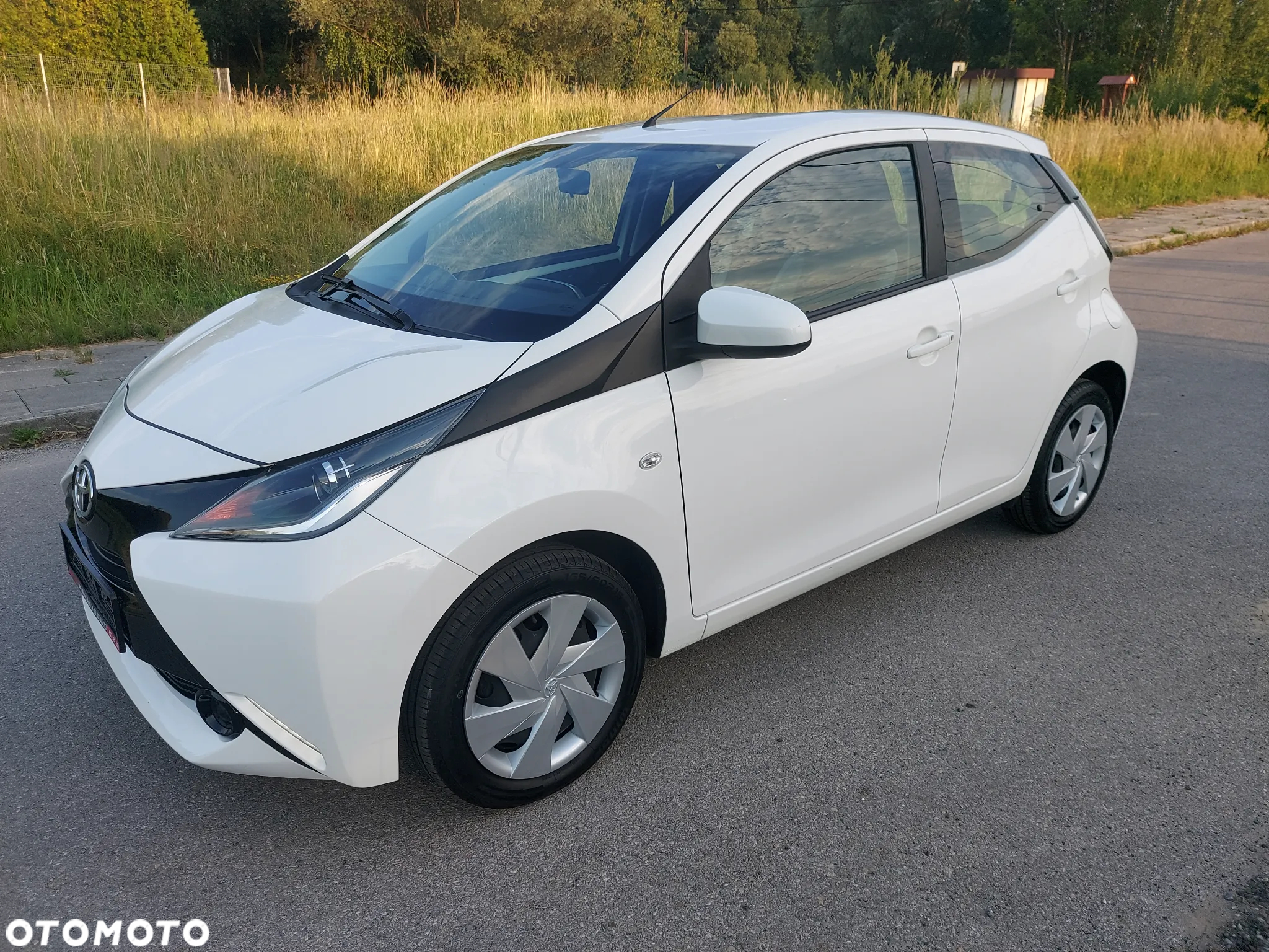 Toyota Aygo x-play - 2