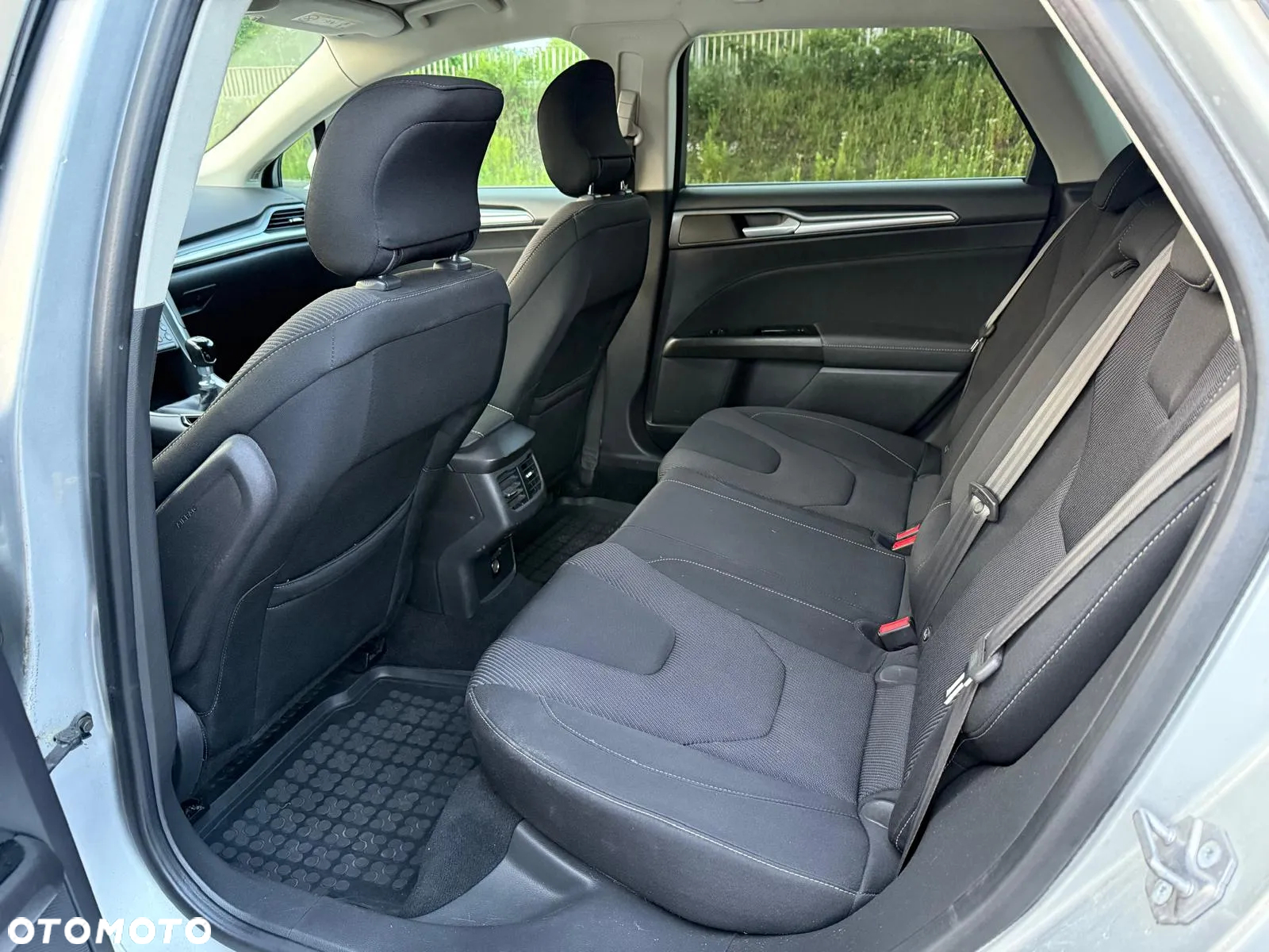 Ford Mondeo 1.6 TDCi Platinium X Plus (Titanium) - 14