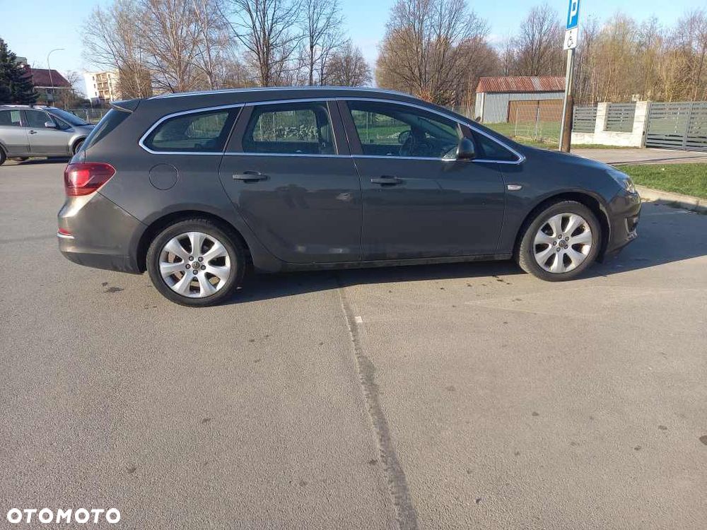Opel Astra 1.4 Turbo ecoFLEX Start/Stop Exklusiv - 2