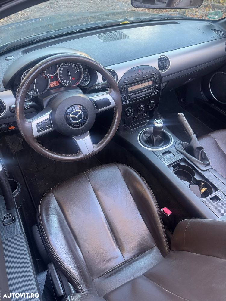 Mazda MX-5 2.0 MZR Roadster Coupe Niseko - 3