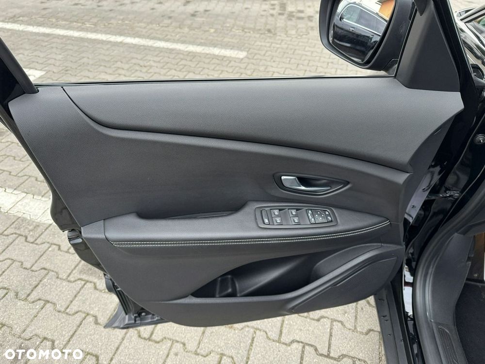 Renault Scenic - 16