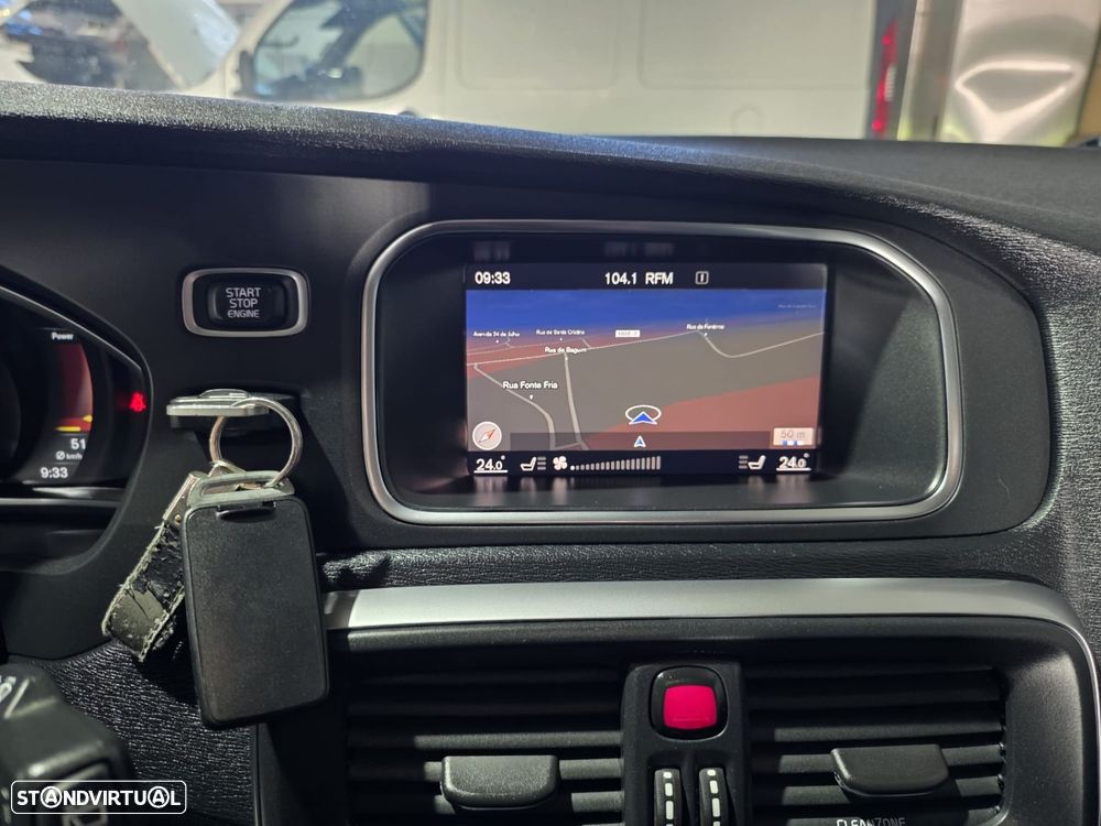 Volvo V40 2.0 D2 Momentum - 13