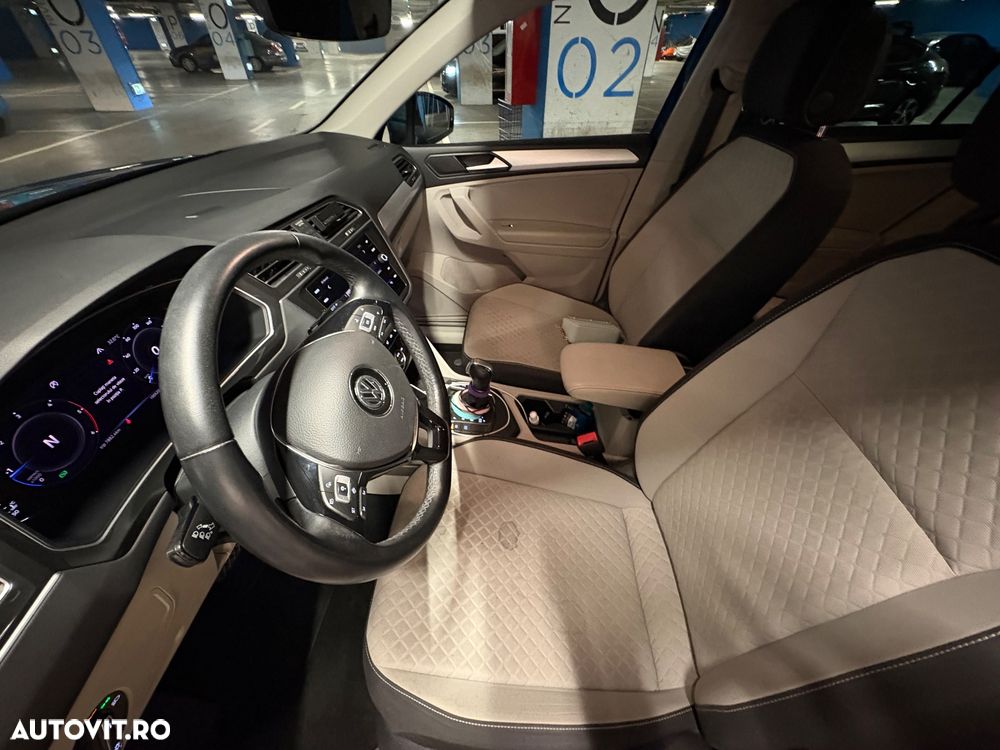 Volkswagen Tiguan 2.0 TDI DPF DSG Comfortline - 9