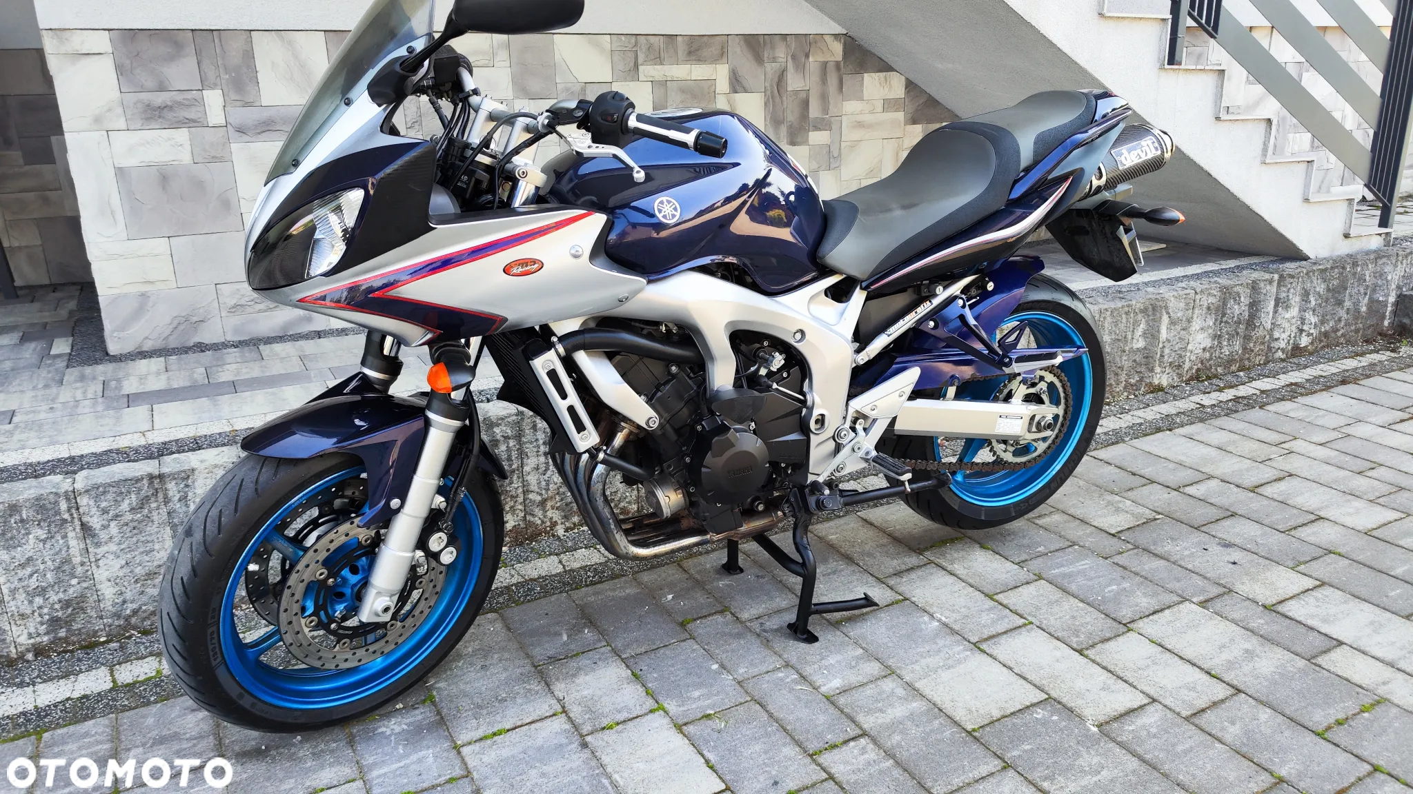 Yamaha FZS - 20