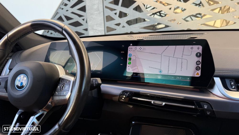 BMW iX1 xDrive30 Pack Desportivo M - 11