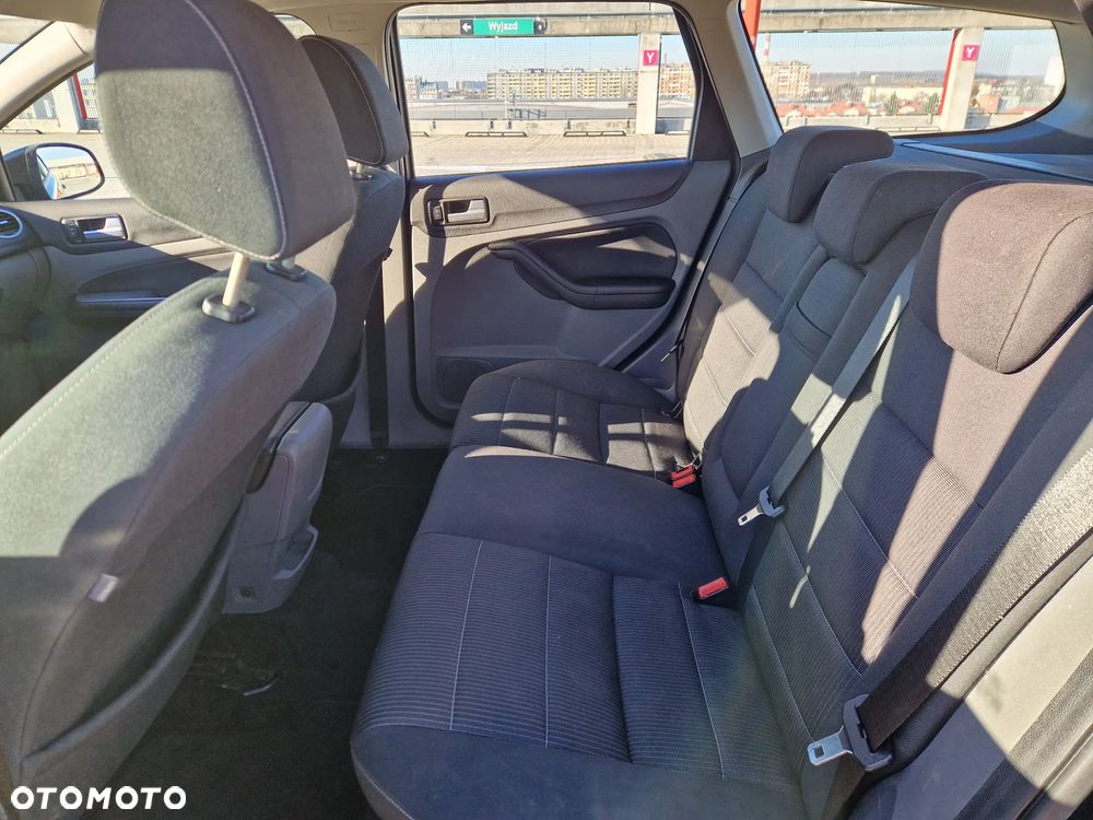 Ford Focus 2.0 TDCi Sport DPF - 14