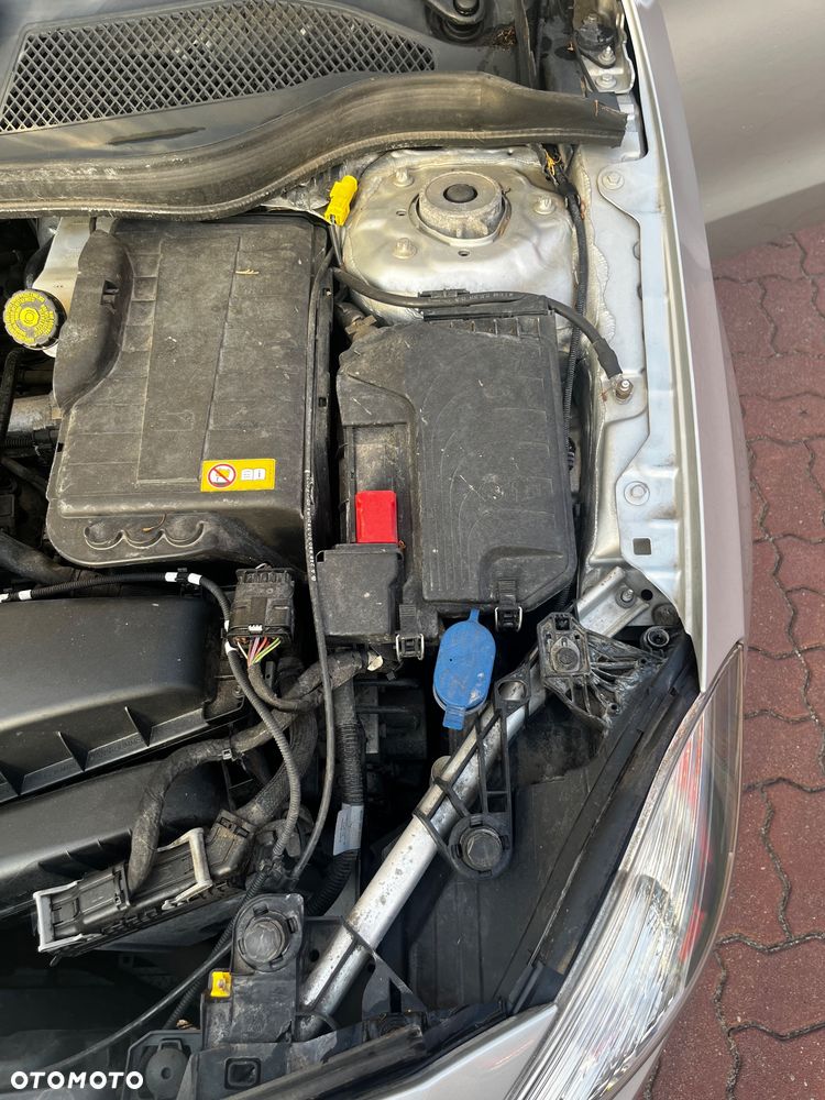 Mercedes-Benz Klasa A 180 (BlueEFFICIENCY) - 18