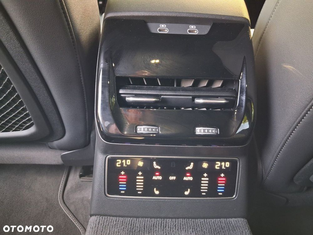 Audi A6 Avant - 30