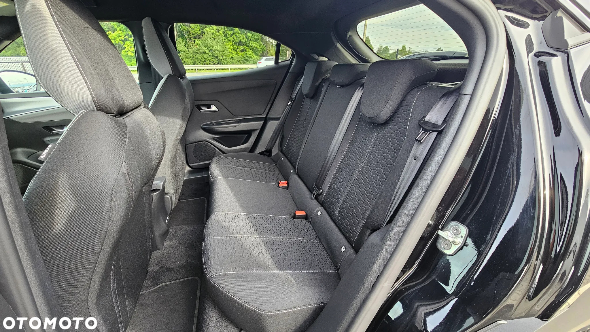 Opel Mokka 1.2 T Edition S&S - 8