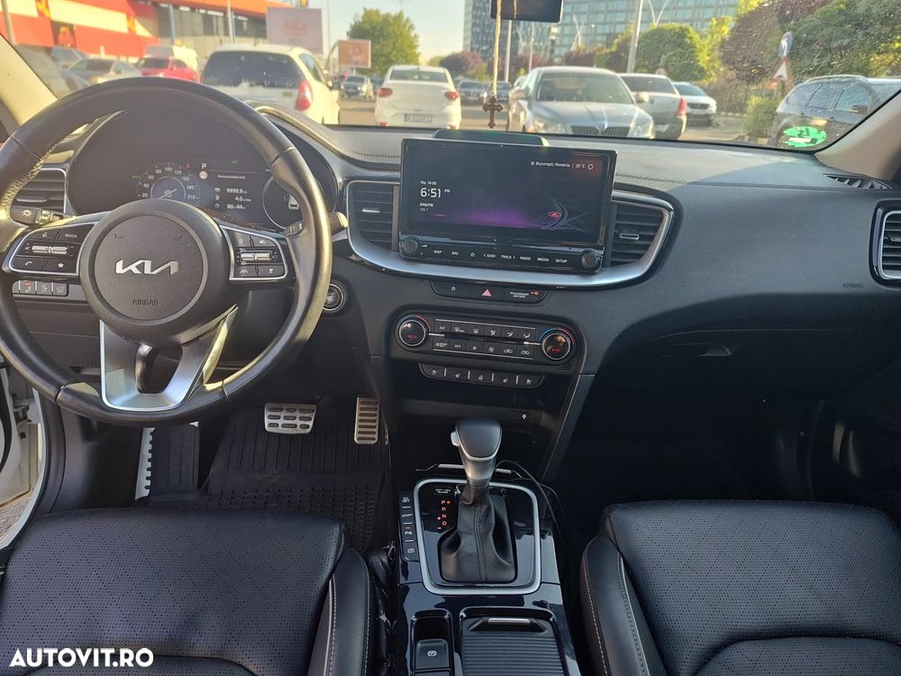 Kia Ceed 1.6 GDI 6DCT PHEV Vision - 5