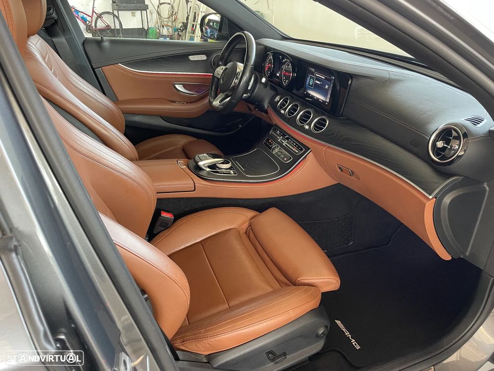 Mercedes-Benz E 220 d 4Matic 9G-TRONIC AMG Line - 14