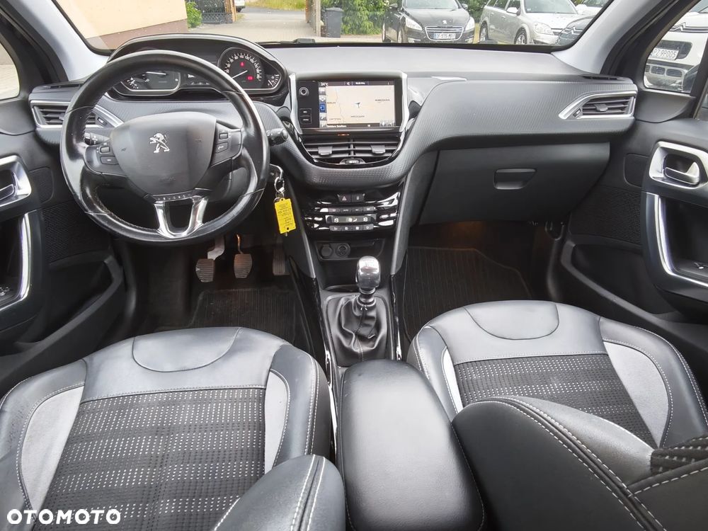 Peugeot 2008 1.6 BlueHDi Crossway S&S - 21