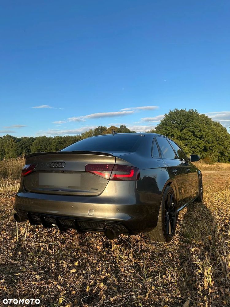 Audi A4 Limousine 2.0 TFSI Quattro - 3