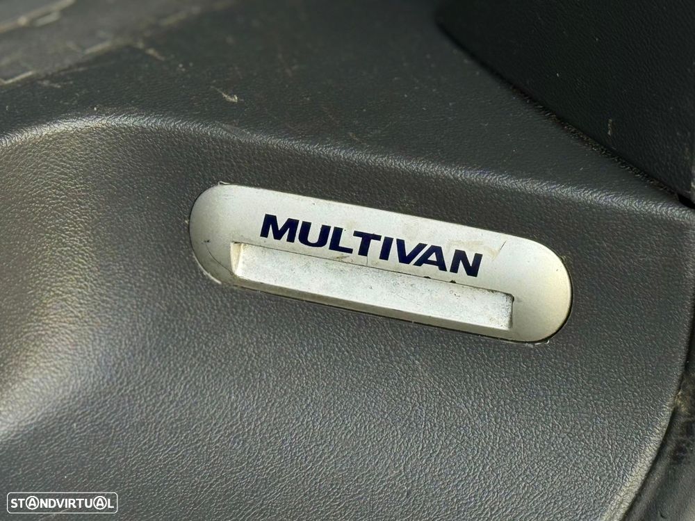 VW Multivan 2.0 TDi 180 Highline BlueMotion - 56