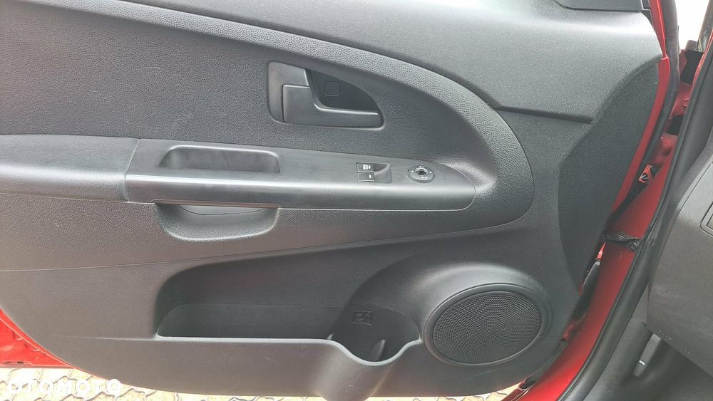 Kia Venga 1.6 M - 6