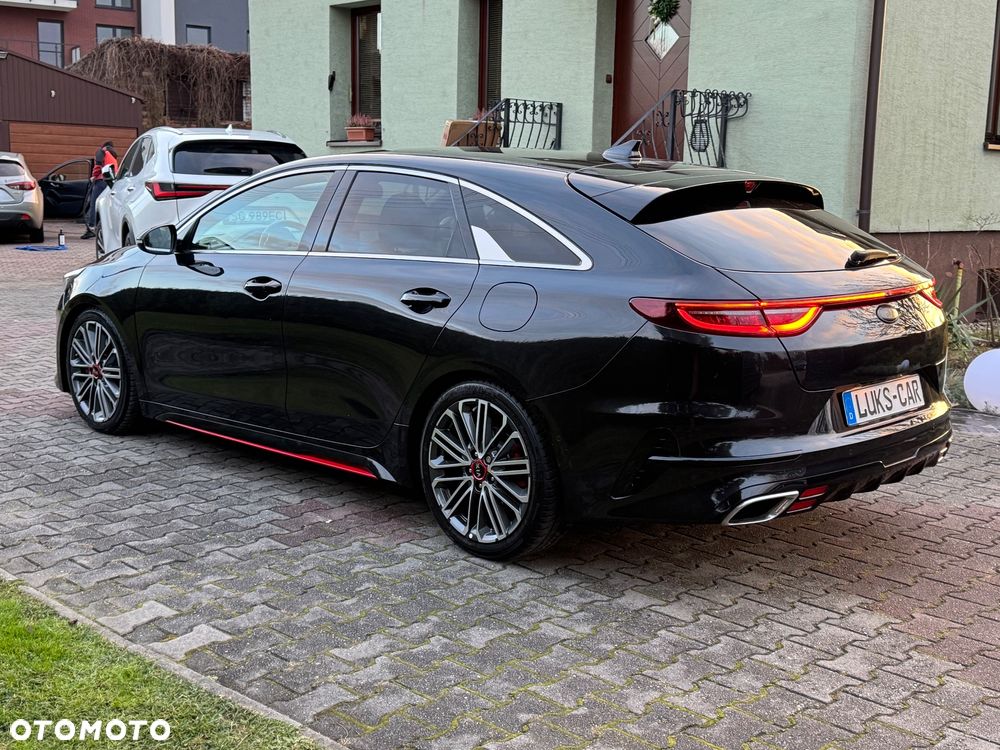 Kia ProCeed 1.6 T-GDI GT - 38