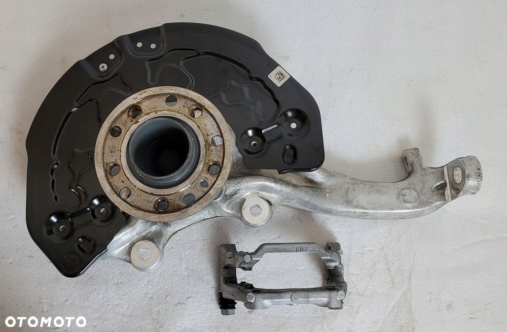 ZWROTNICA LEWA PRZÓD MERCEDES C-KLASA W206 V 2021 - 1