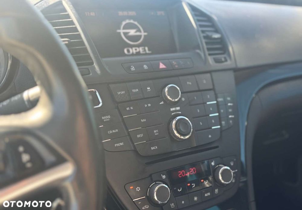 Opel Insignia - 14