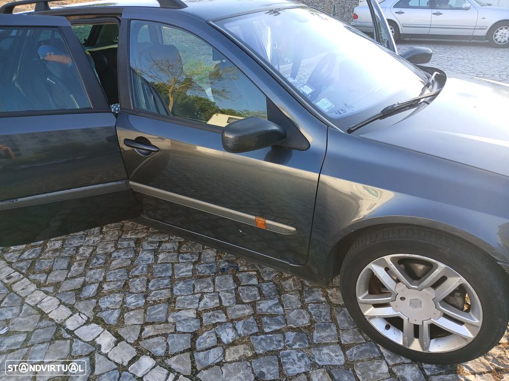 Renault Laguna Break 1.9 dCi Dynamique - 9