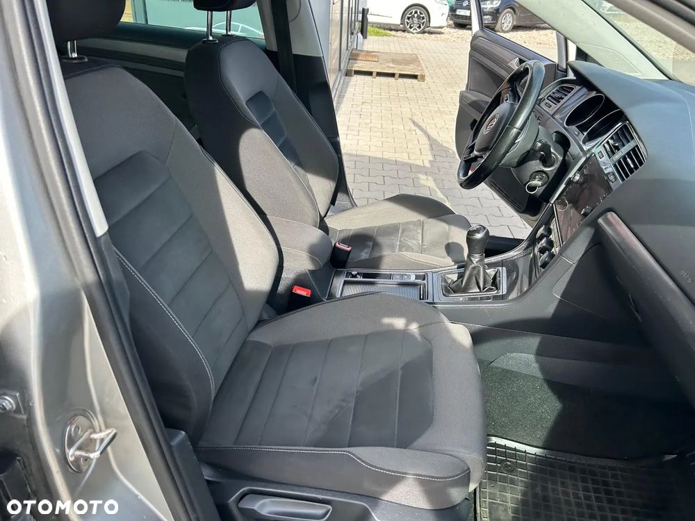 Volkswagen Golf 1.6 TDI SCR Comfortline - 20
