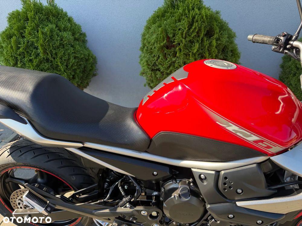 Yamaha XJ - 14