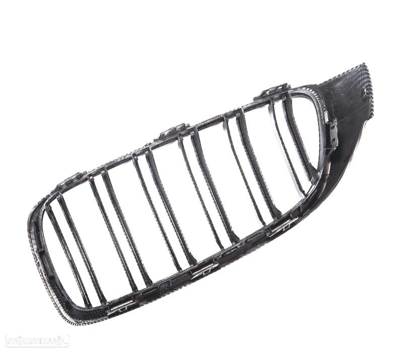 GRELHA FRONTAL BMW F32 F33 F36 CARBONO LOOK M - 3