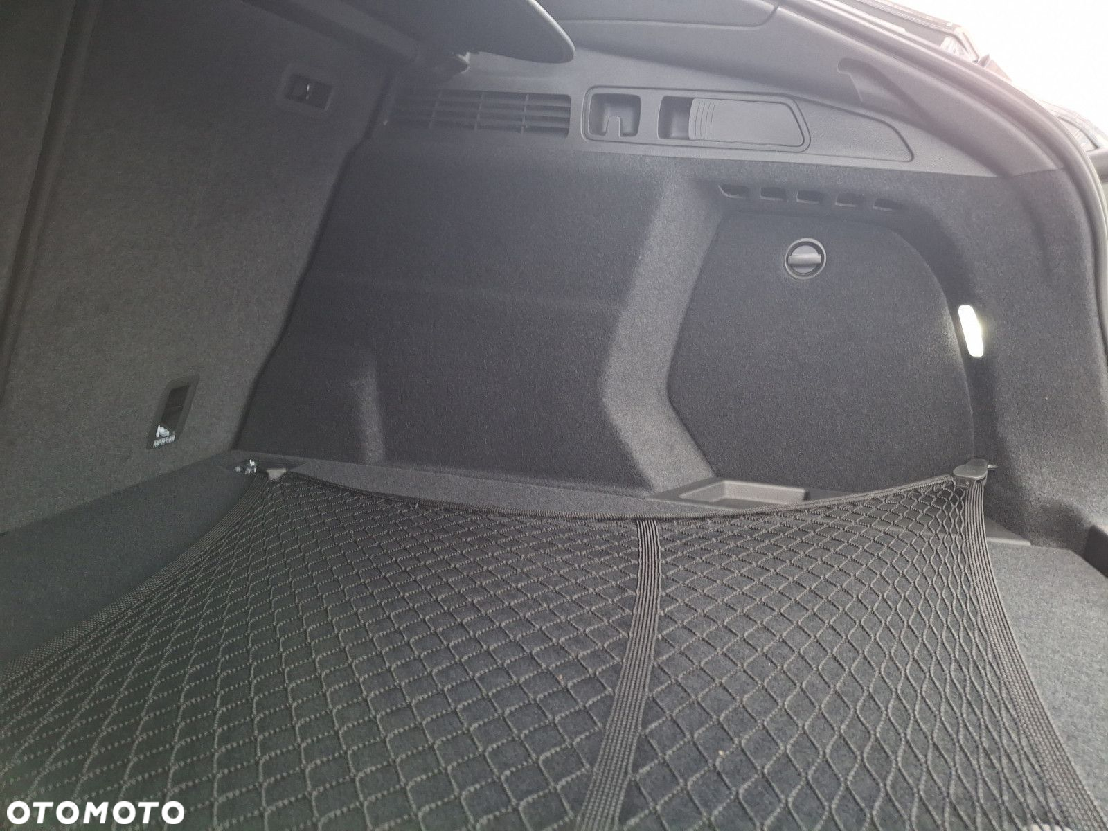 Audi Q5 Sportback - 11