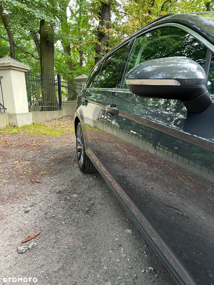 Volkswagen Passat 2.0 TDI BMT Comfortline DSG - 9