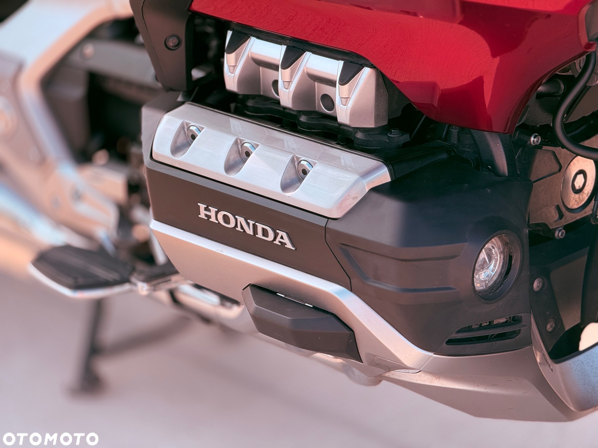 Honda GL - 33