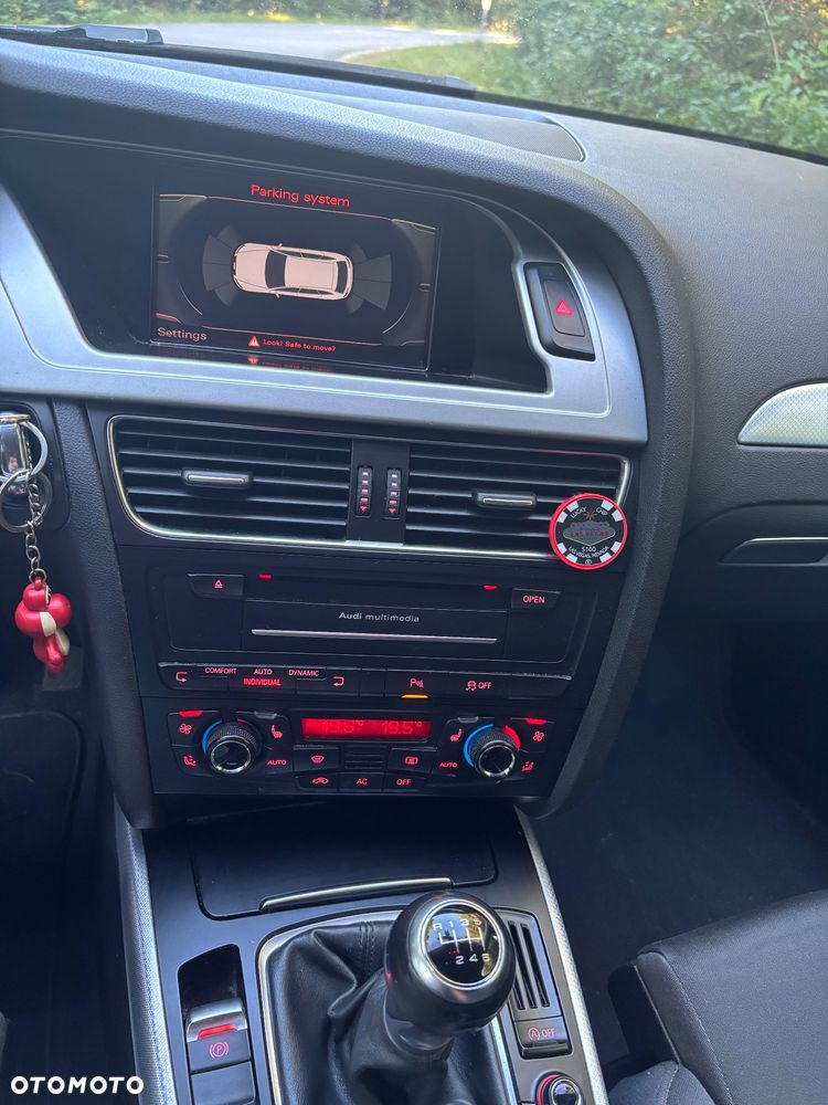Audi A4 Avant 2.0 TDI DPF quattro - 7