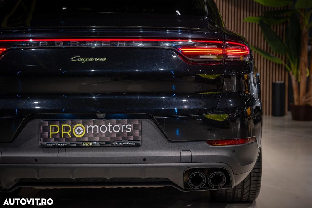 Porsche Cayenne Coupe - 13