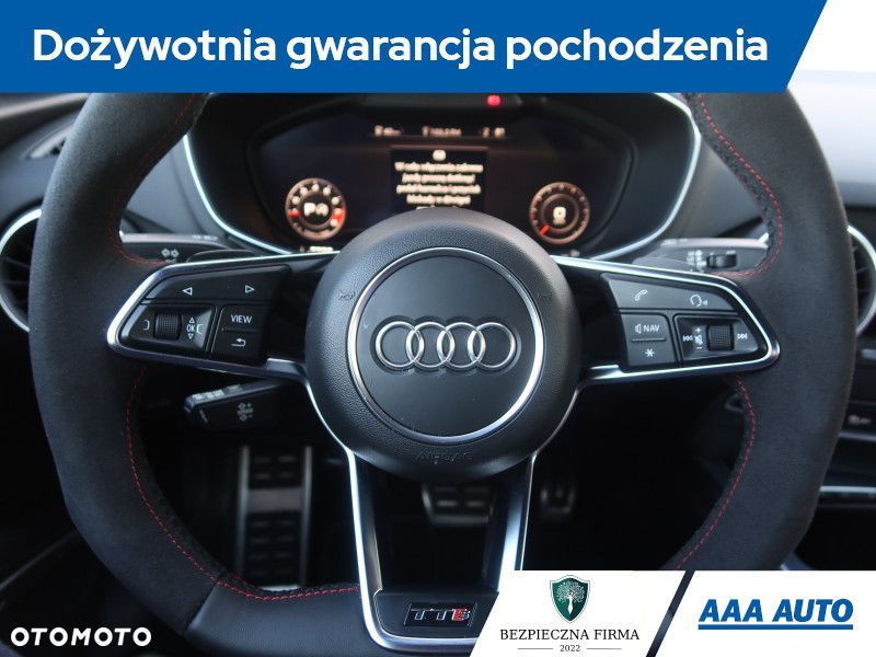 Audi TT S Coupé - 20