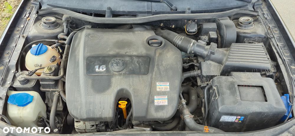 Skoda Octavia 1.6 Tour - 8