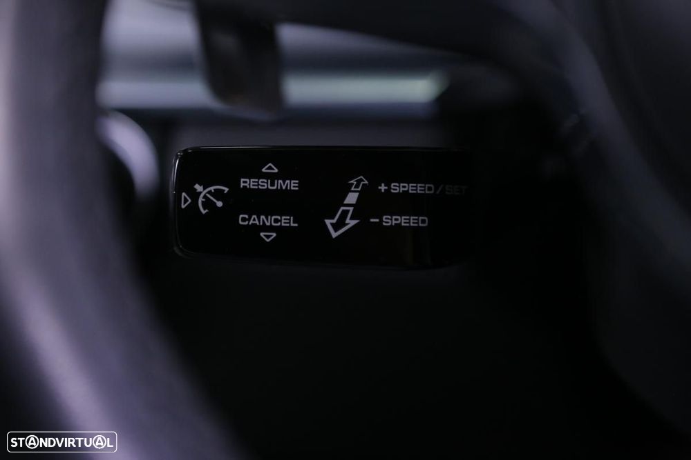 Porsche Panamera 4 S - 13