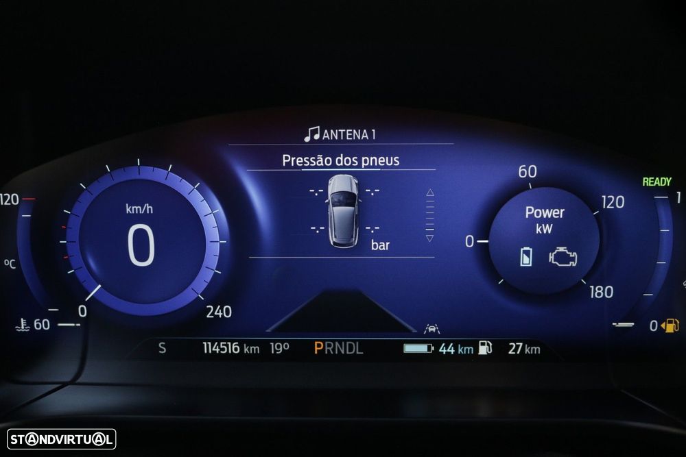 Ford Kuga 2.5 PHEV ST-Line X - 44