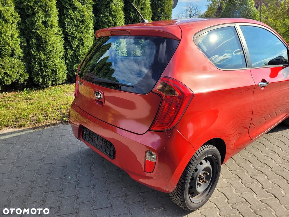 Kia Picanto 1.0 L - 6