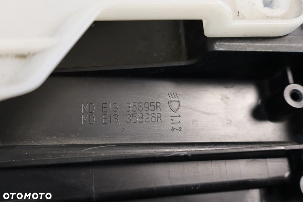 LAMPA PRZEDNIA PRZÓD PRAWA MITSUBISHI ECLIPSE CROSS LIFT FULL LED 2020- - 27