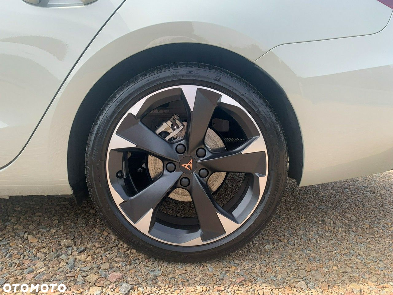Cupra Leon Sportstourer - 8