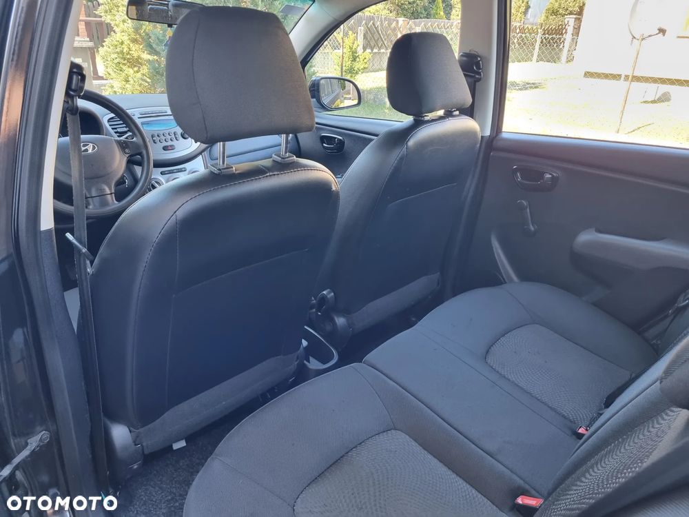 Hyundai i10 1.1 Edition 20 - 9