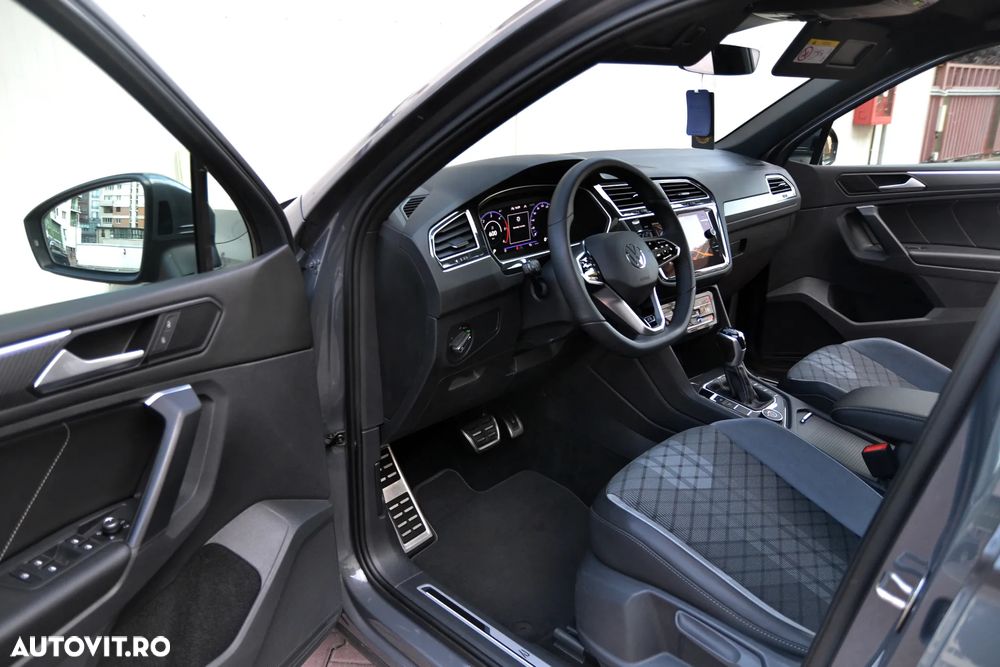 Volkswagen Tiguan 2.0 TDI SCR 4MOTION DSG R-Line - 9